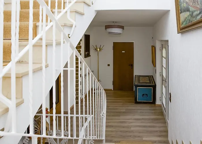 Keller Höhe Frühstückspension Andernach